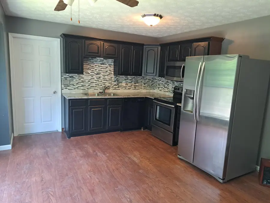 42 Valley View Drive, Huntington, WV 25704 - #2