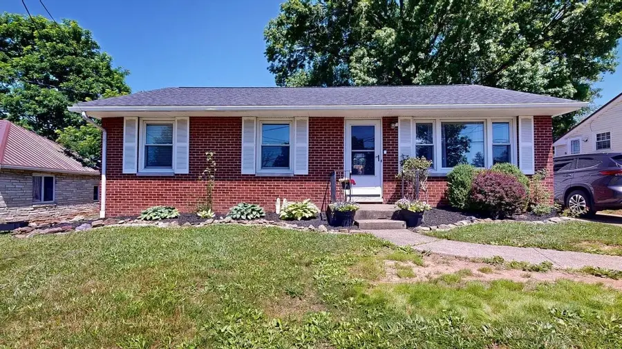 3008 Saltwell Road, Huntington, WV 25705 - #2