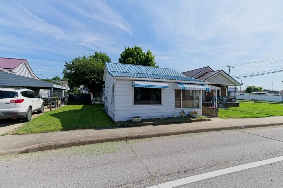 1607 Oak Street, Kenova, WV 25530 - #2