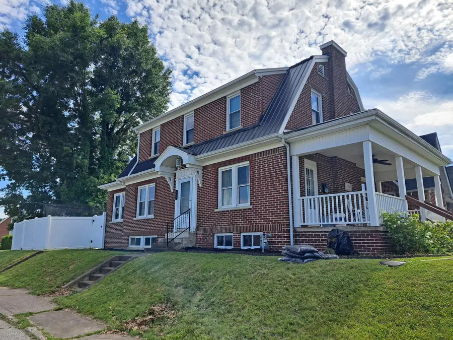 669 South Terrace Drive, Huntington, WV 25705 - #3