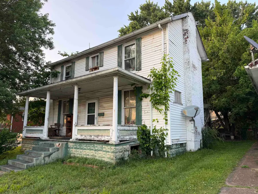 601 South Ninth St, Ironton, OH 45638-1773 - #2