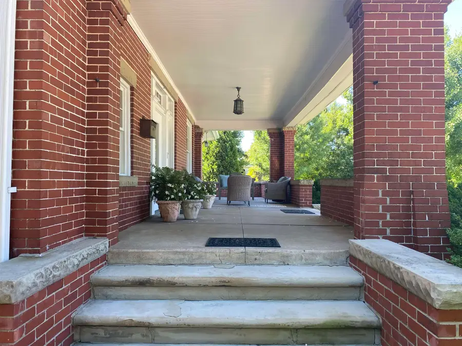 1305 8th Street, Huntington, WV 25701 - #3