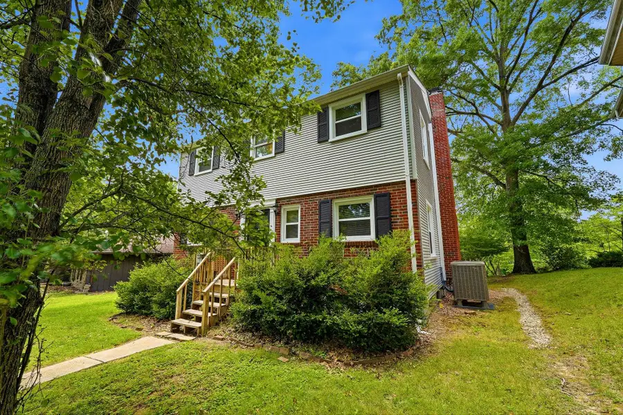 1570 Prospect Place, Ashland, KY 41101-2751 - #2