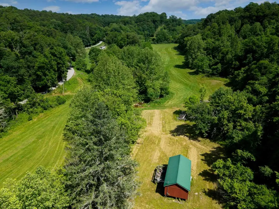 13272 Crab Creek Rd, Southside, WV 25187 - #2