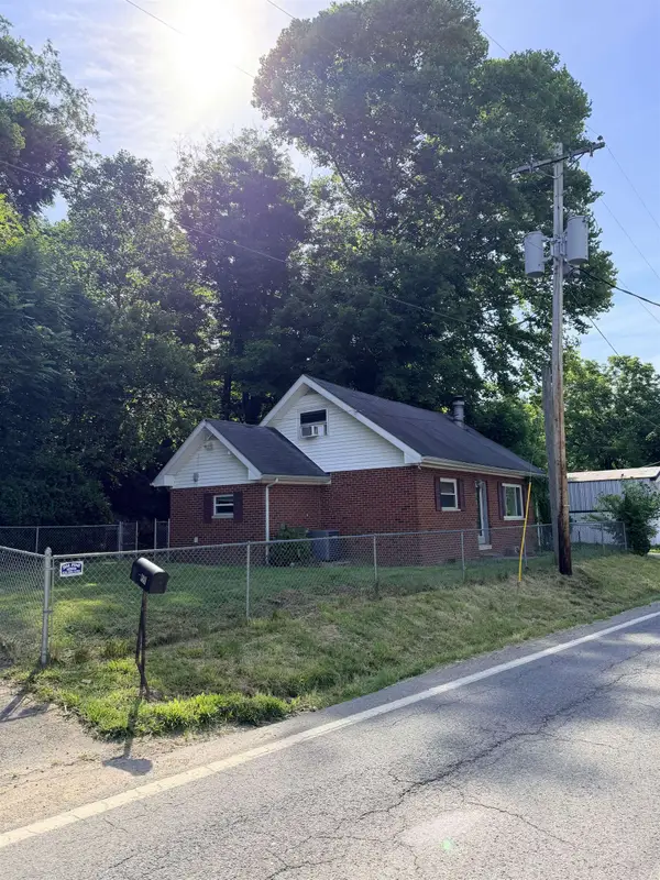 503 Green Valley Rd, Huntington, WV 25701