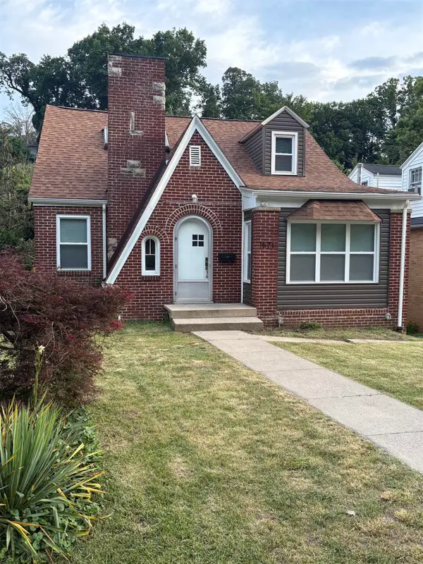 1671 Washington Blvd, Huntington, WV 25701