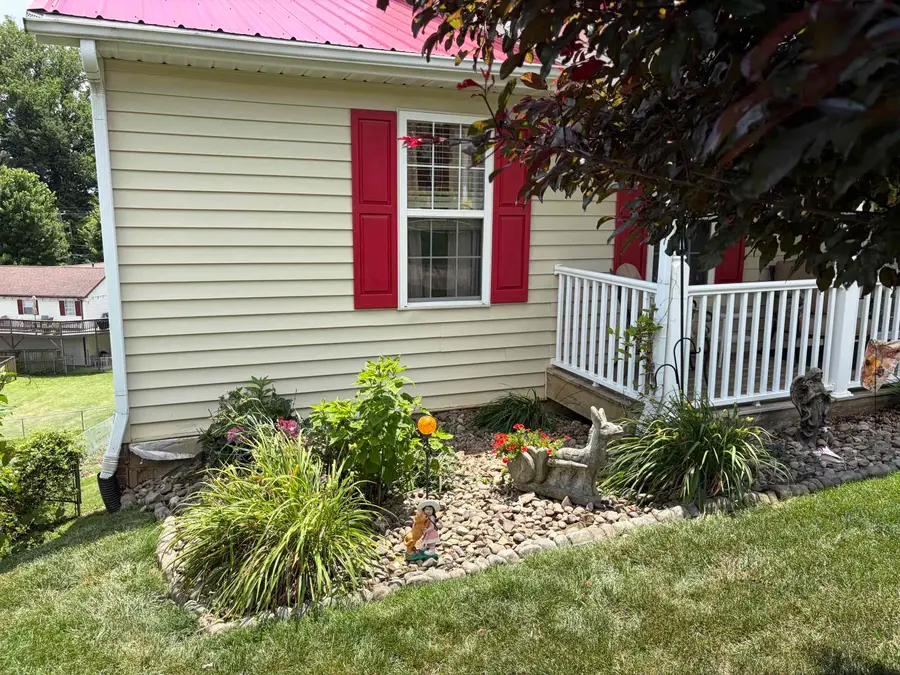 48 Elaine Hts, Huntington, WV 25705 - #2
