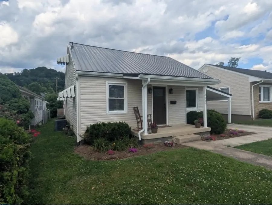 2107 N 4th Street, Ironton, OH 45638 - #3