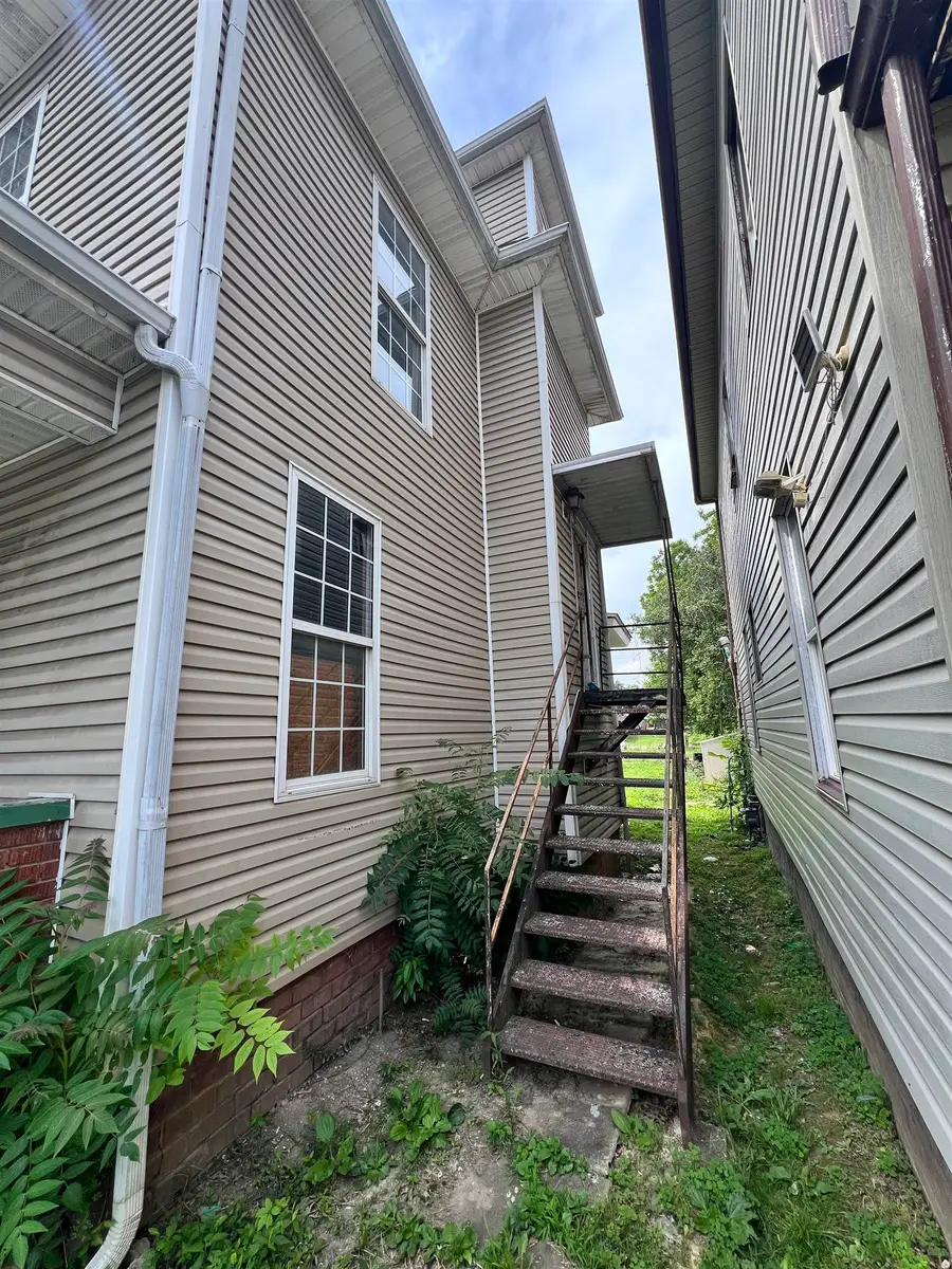 724 Adams Avenue, Huntington, WV 25701 - #3
