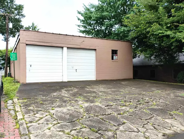 912 MAPLE STREET, IRONTON, OH 45638
