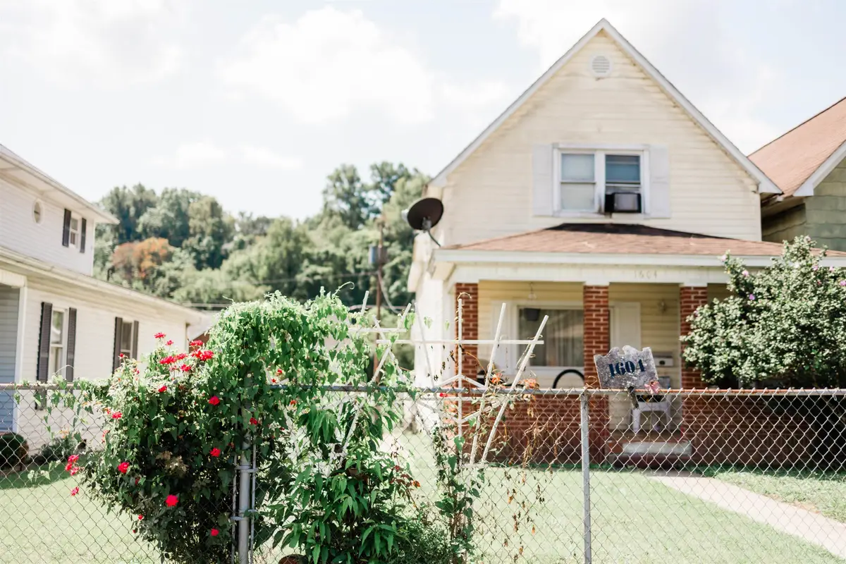 1604 Sycamore Street, Kenova, WV 25530 - #1