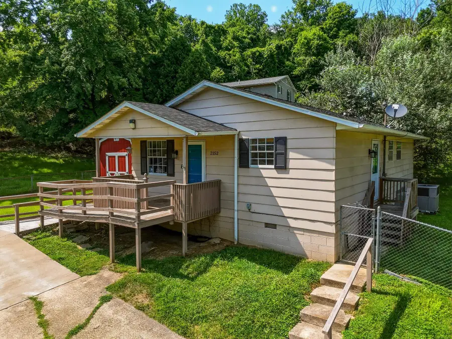 2152 Johnstown Road, Huntington, WV 25701 - #2