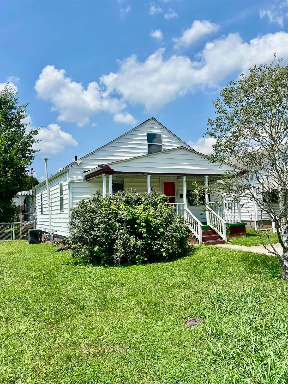 264 Kentucky Street, Huntington, WV 25704 - #1