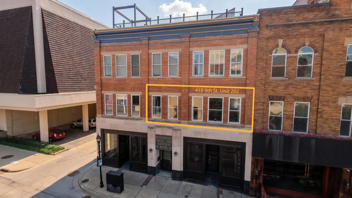 419 9th Street Unit 202, Huntington, WV 25701 - #1