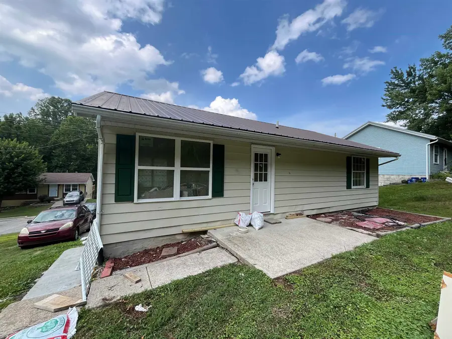 910 Williams Court, Ashland, KY 41101 - #3