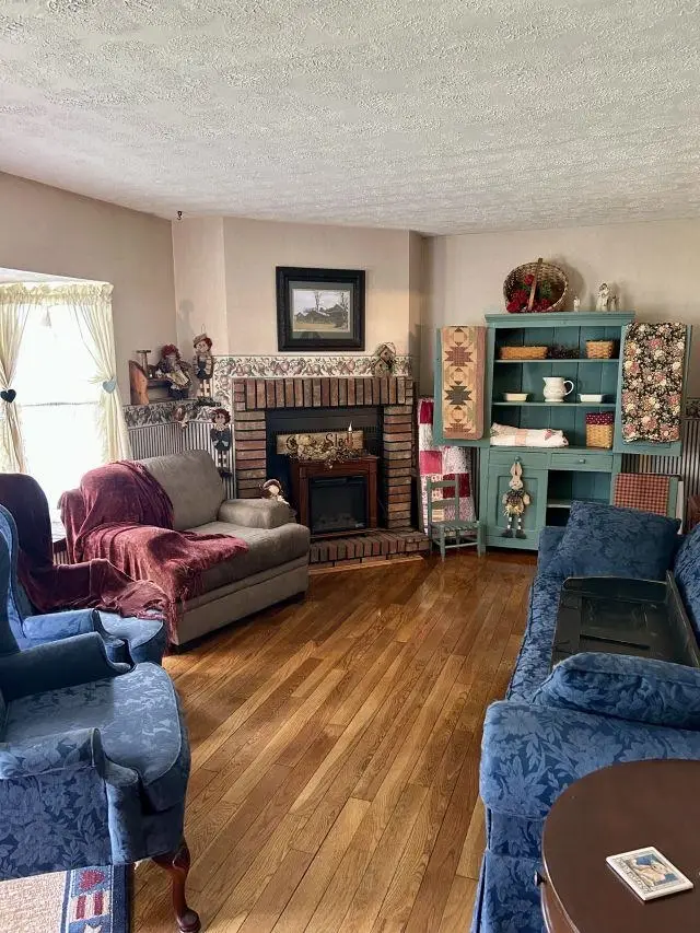 1447 Spring Valley Circle, Huntington, WV 25701-1447 - #2
