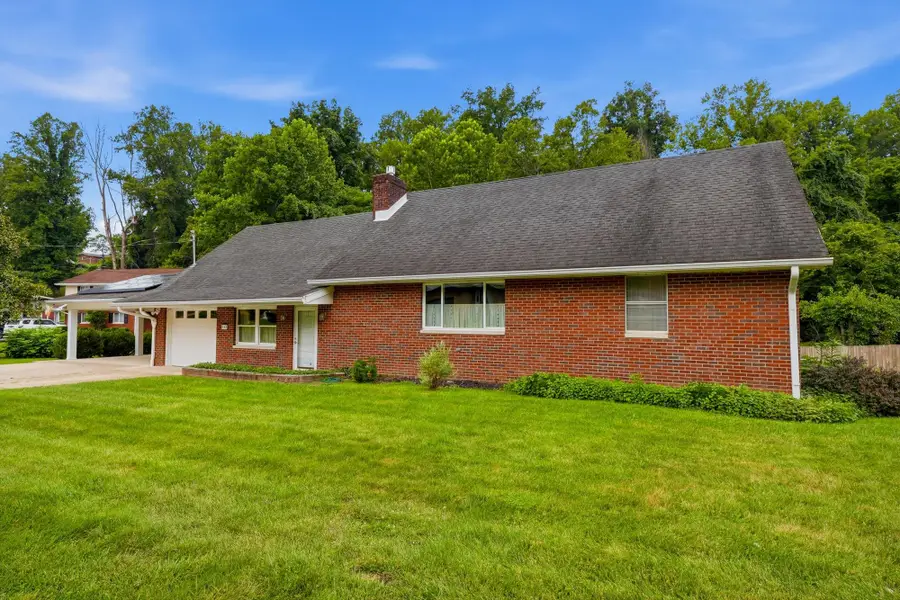 133 Larkspur Drive, Huntington, WV 25705 - #2