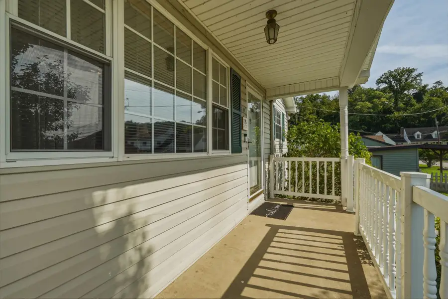 311 Thornburg Road, Barboursville, WV 25504 - #3