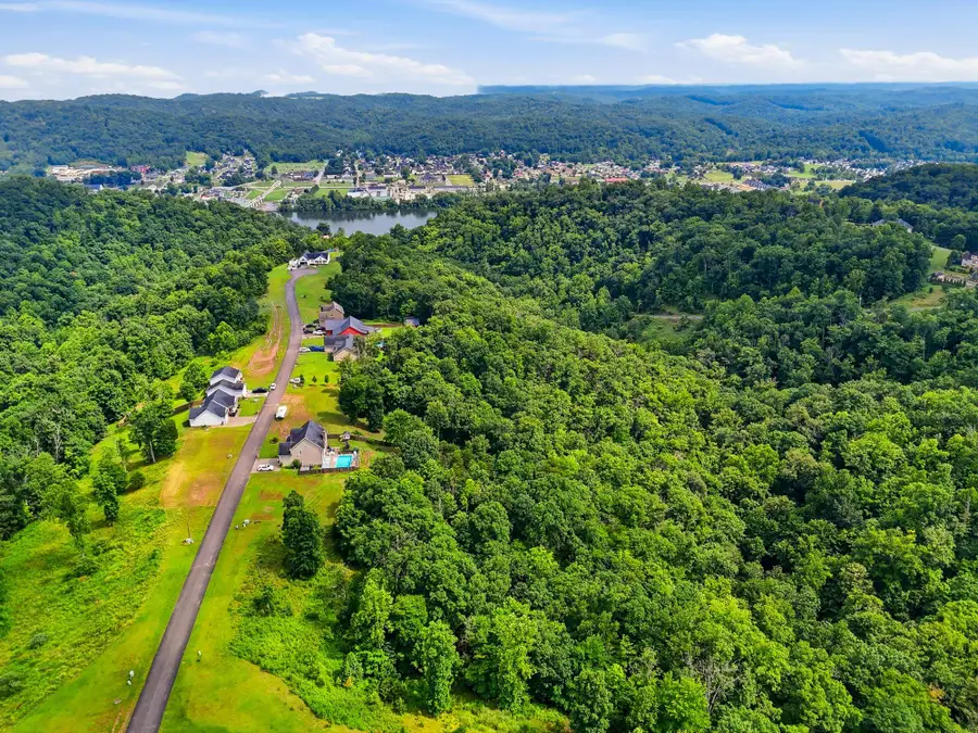 446 Aviators Point, Eleanor, WV 25168 - #3