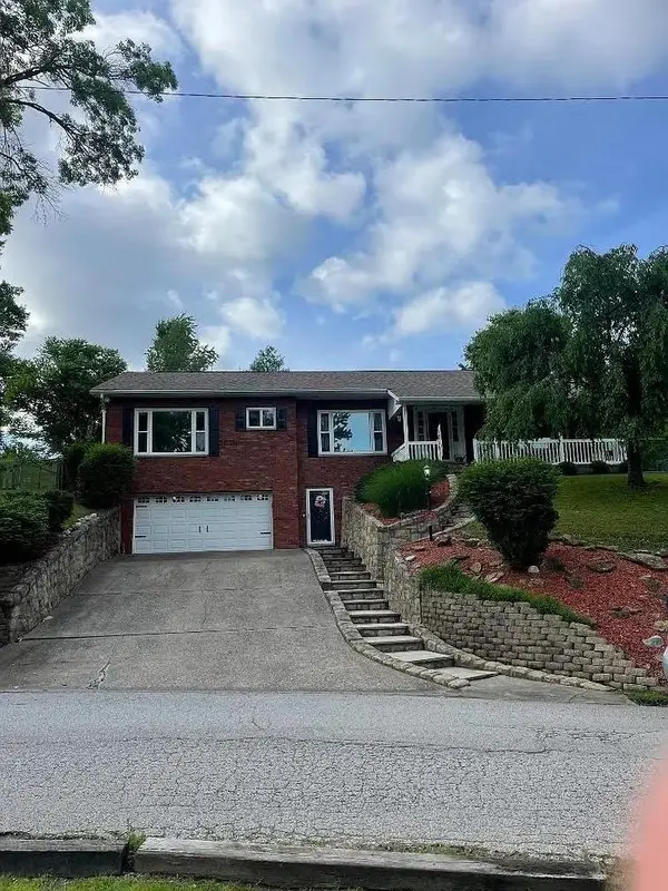 117 Honeysuckle Lane, Huntington, WV 25701