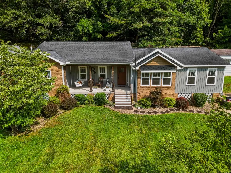 405 Spencer Avenue, Barboursville, WV 25504 - #3