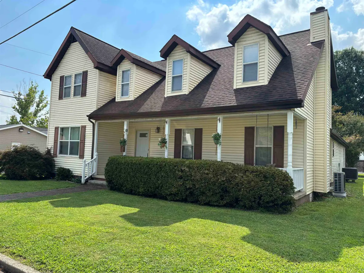 243 W 2nd St, Ceredo, WV 25507 - #1