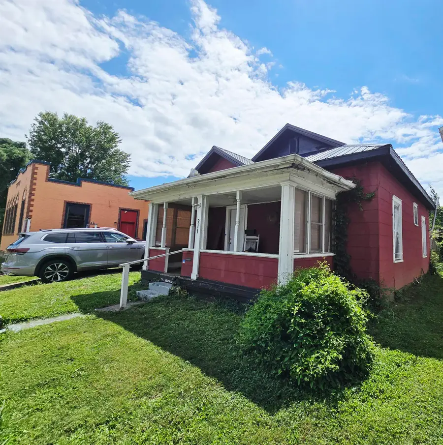 211 Division Street, Huntington, WV 25702-1119 - #3