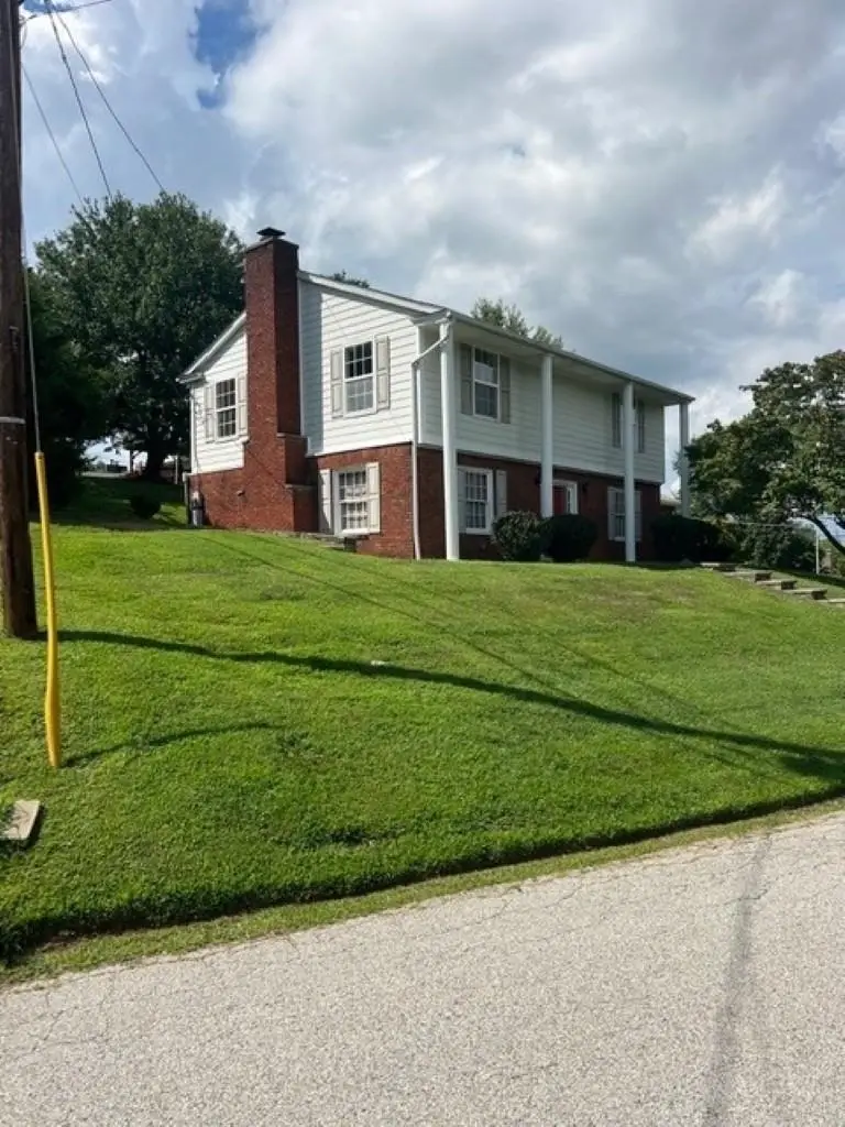 107 Honeysuckle Lane, Huntington, WV 25701 - #2