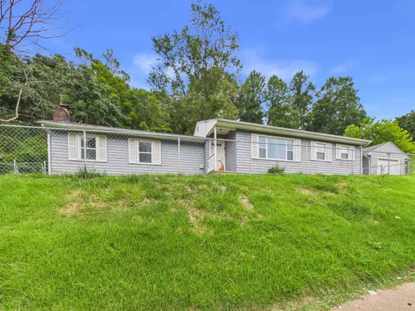 3557 16th Street Road, Huntington, WV 25701