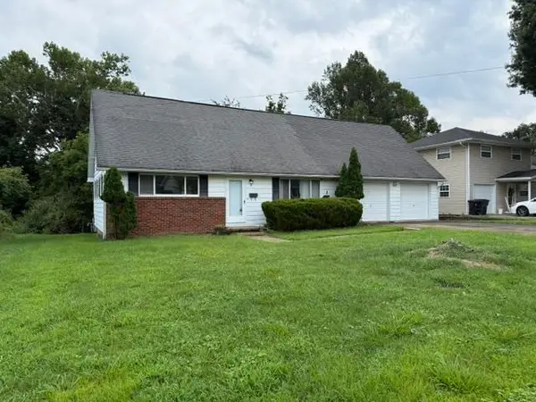 16 Mohawk Trail, Huntington, WV 25705
