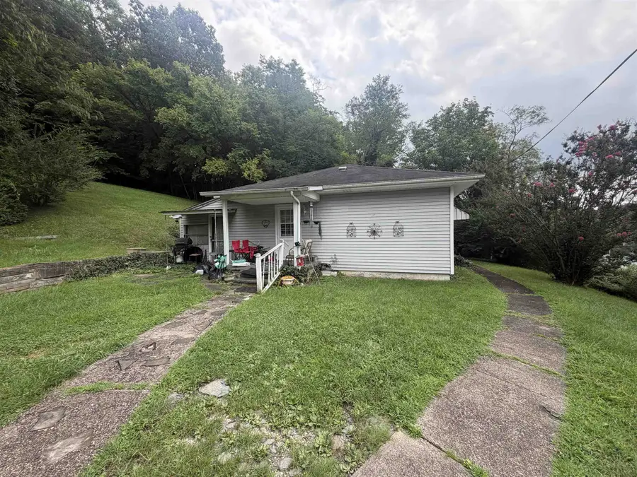 1217 Waco Rd, Huntington, WV 25701 - #2