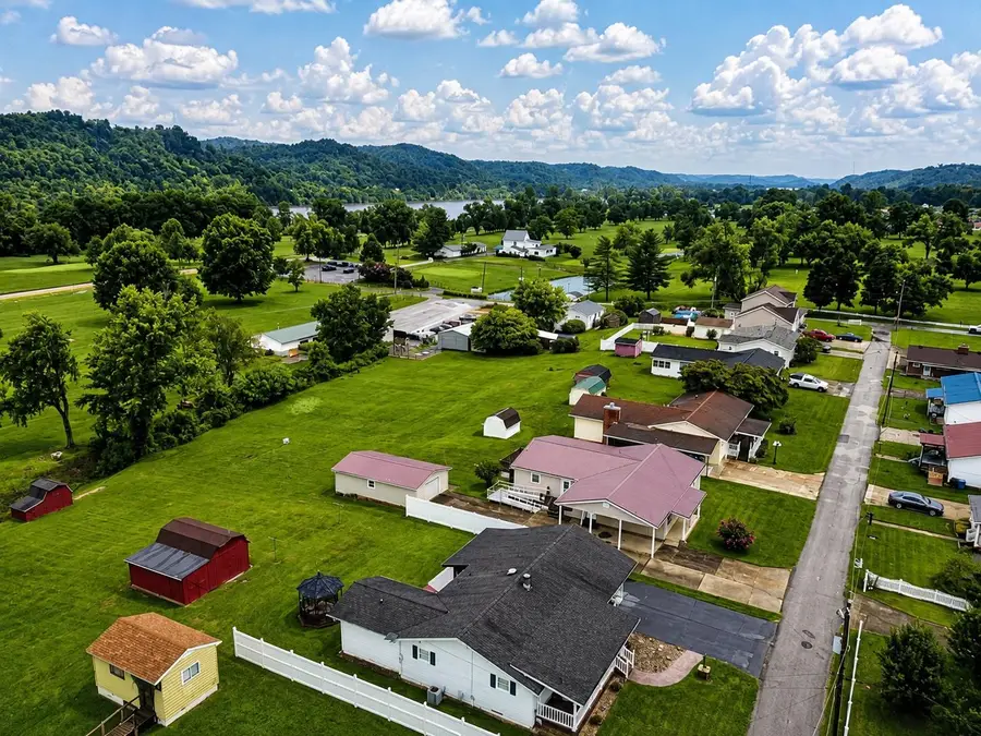82 Hagley Drive, Lesage, WV 25539 - #2