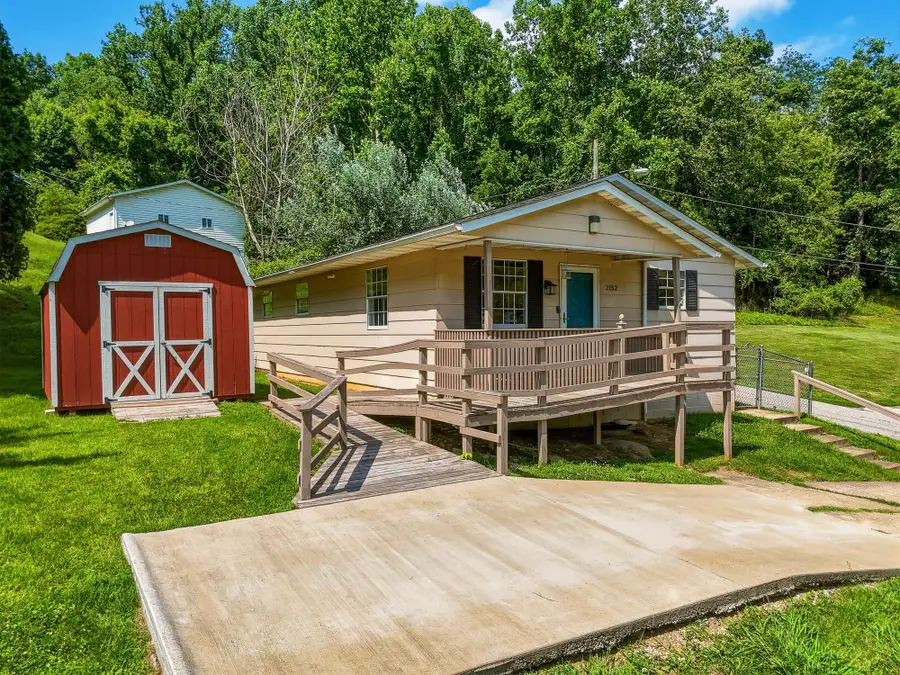 2152 Johnstown Road, Huntington, WV 25701 - #2