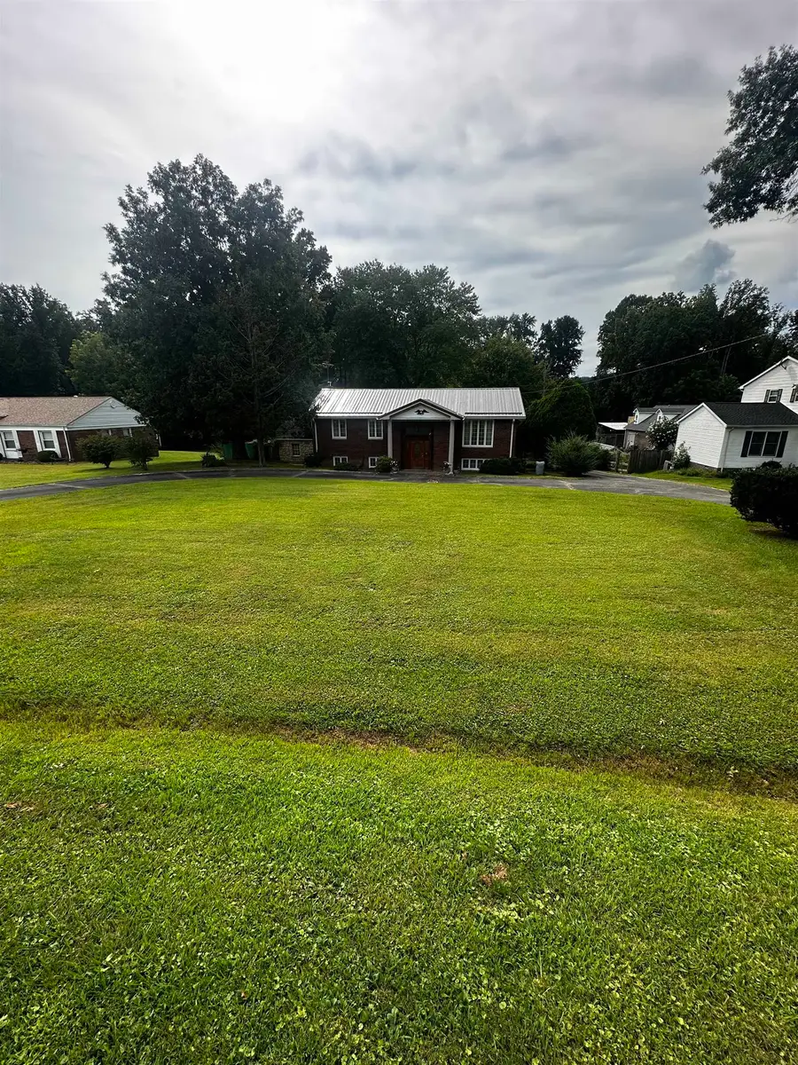 230 Forrest Road, Hurricane, WV 25526 - #2