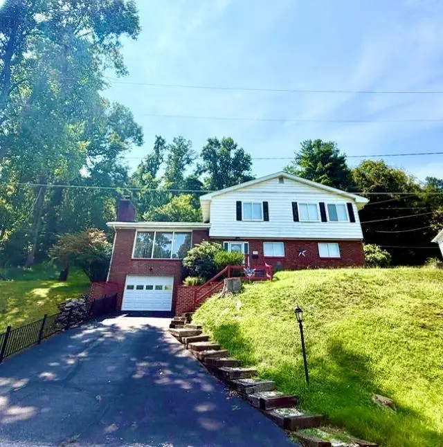1901 Enslow Blvd, Huntington, WV 25701 - #2