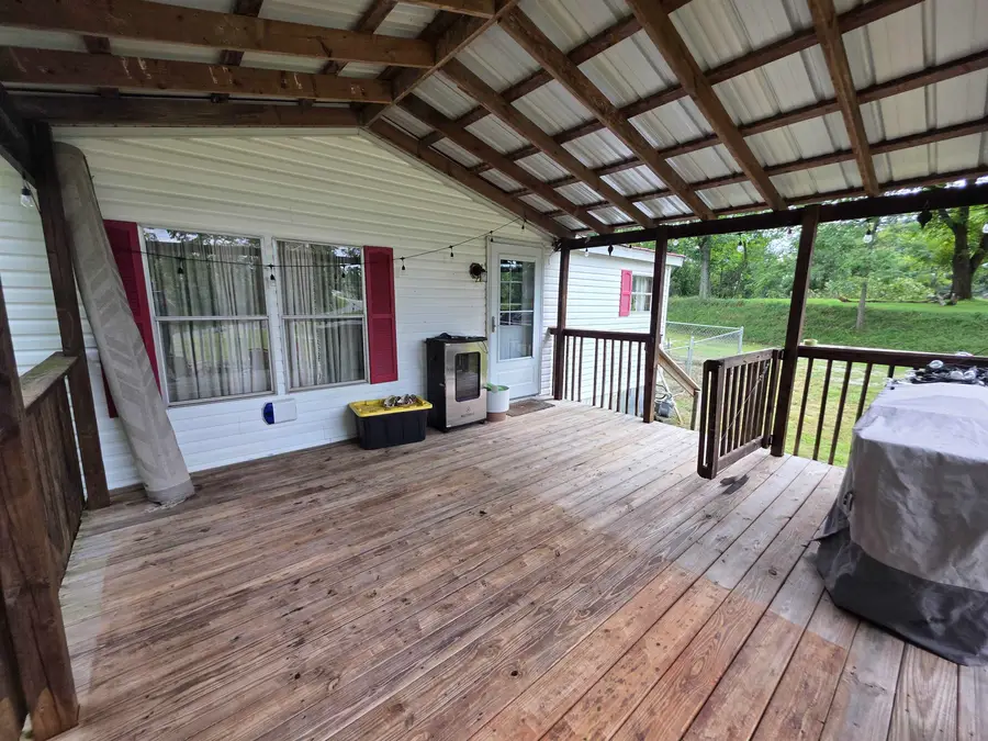1429 Hickory Ridge Road, Salt Rock, WV 25559 - #3