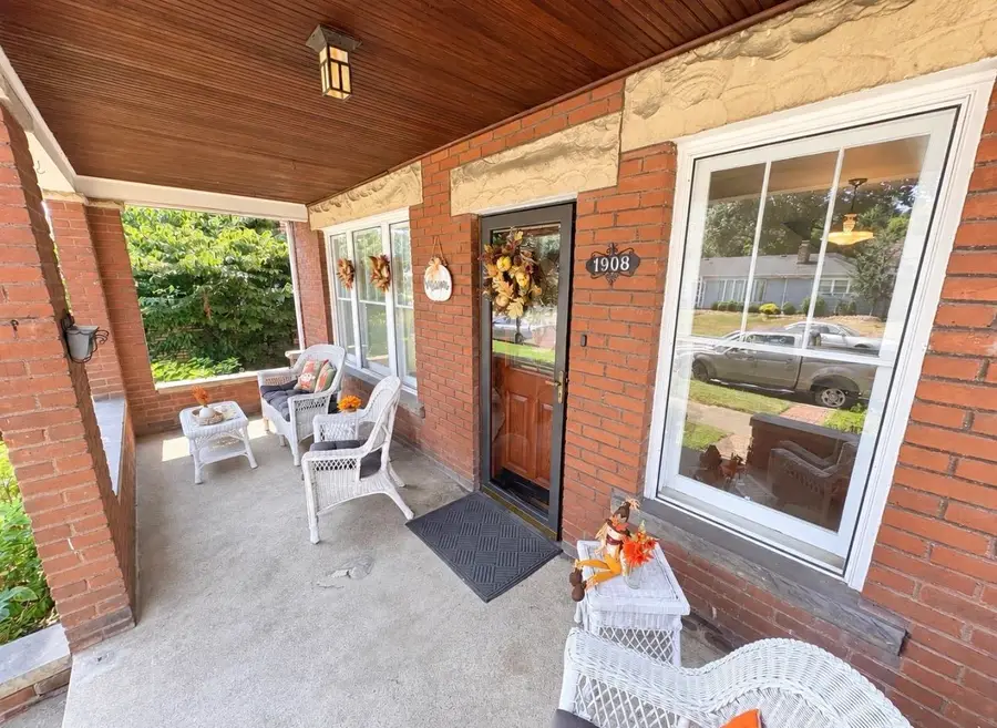 1908 So 9th St, Ironton, OH 45638 - #3