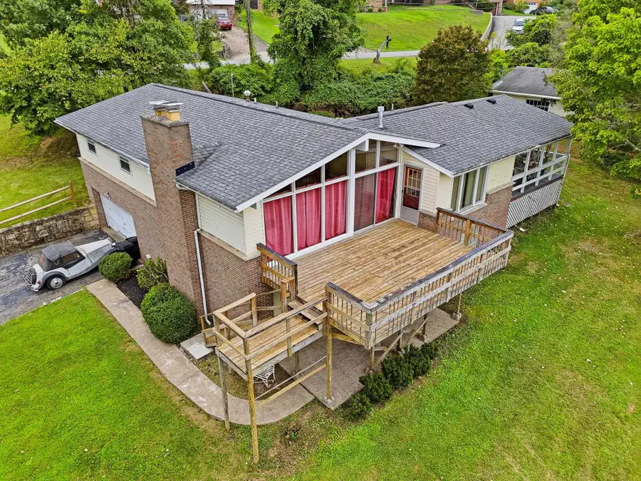 2 Hamill Road, Huntington, WV 25701 - #2
