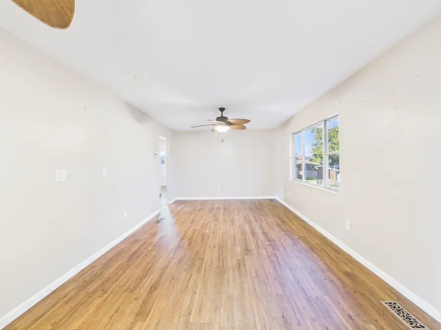 114 Rose St, South Point, OH 45680 - #3