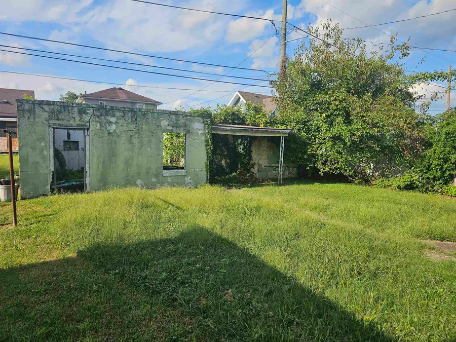 3302 Waverly Road, Huntington, WV 25705 - #3
