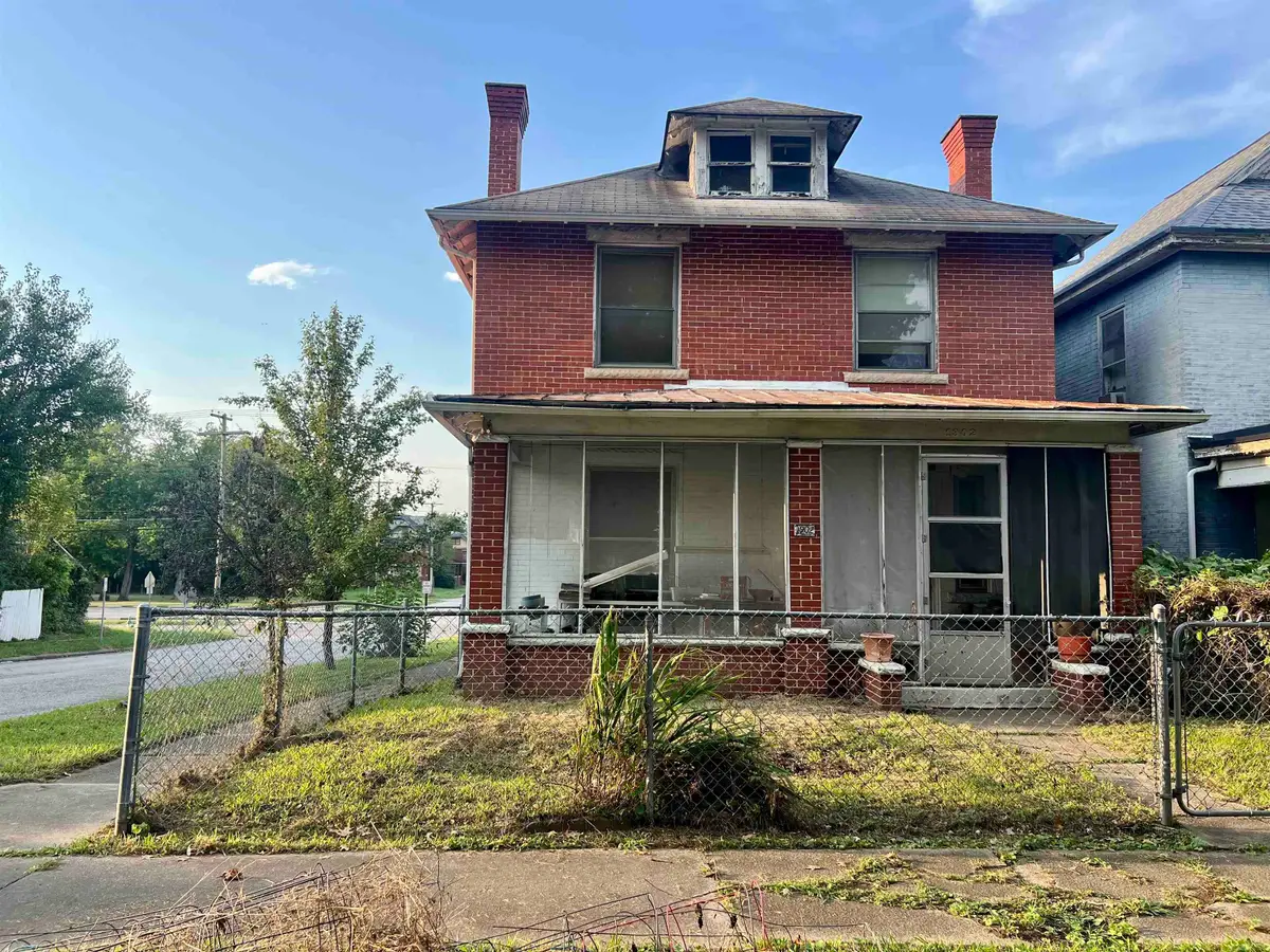 1902 12th Avenue, Huntington, WV 25701 - #1