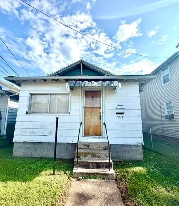 1217 5th Avenue W, Huntington, WV 25701