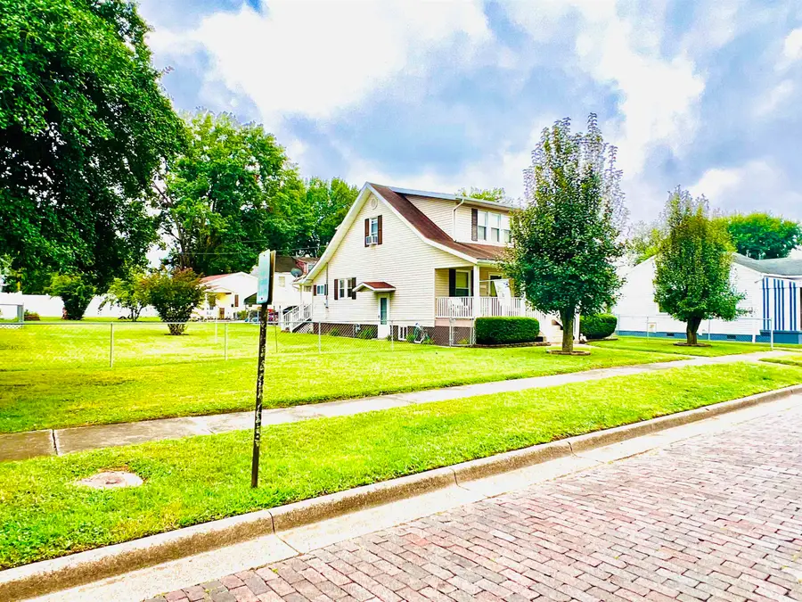 2721 S Staunton Road, Huntington, WV 25702 - #3