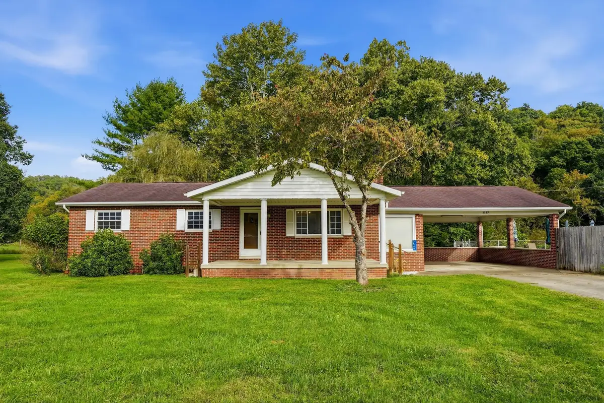 18 Cavill Creek Road, Barboursville, WV 25504 - #1