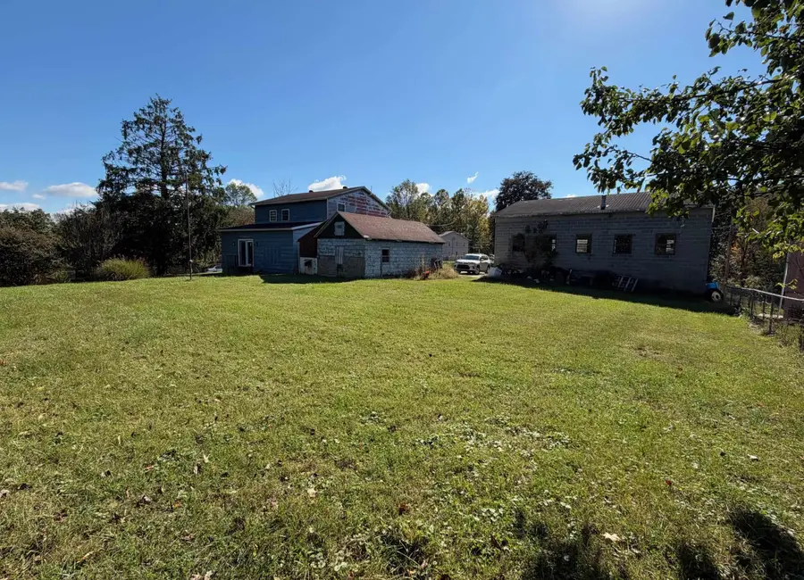 1379 E Campbell Park Drive, Huntington, WV 25705 - #2