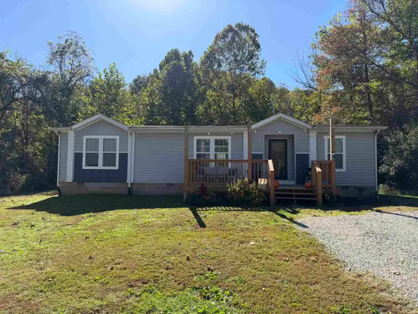 4916 Gibson Branch, Fraizers Bottom, WV 25082