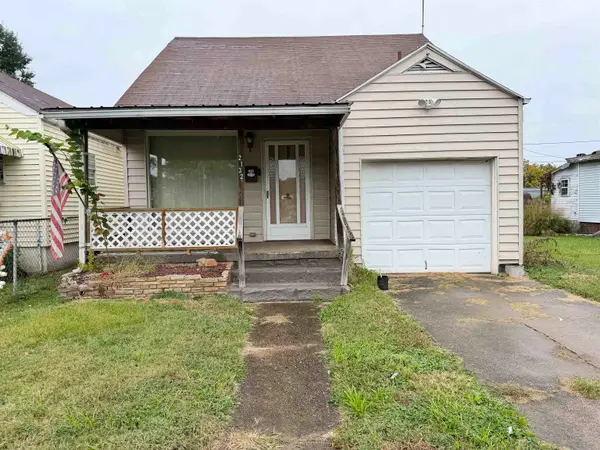 2132 8th Avenue, Huntington, WV 25703