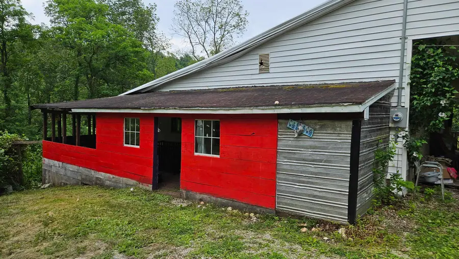 7660 Nine Mile Creek Road, Lesage, WV 25537 - #2