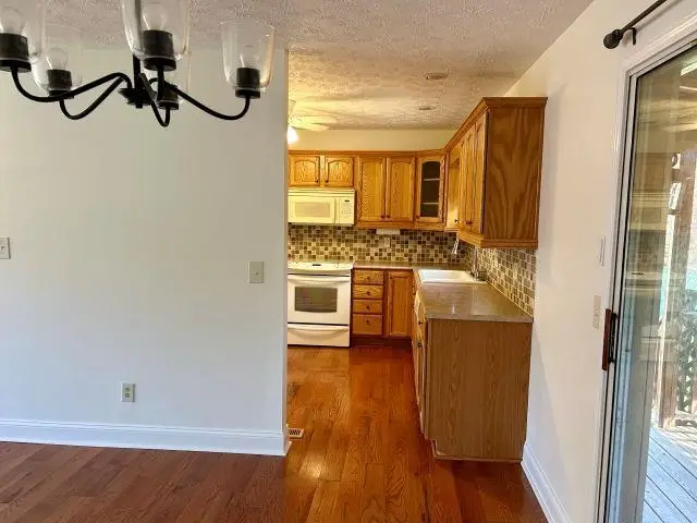 1 Dalvona Court, Huntington, WV 25704 - #3