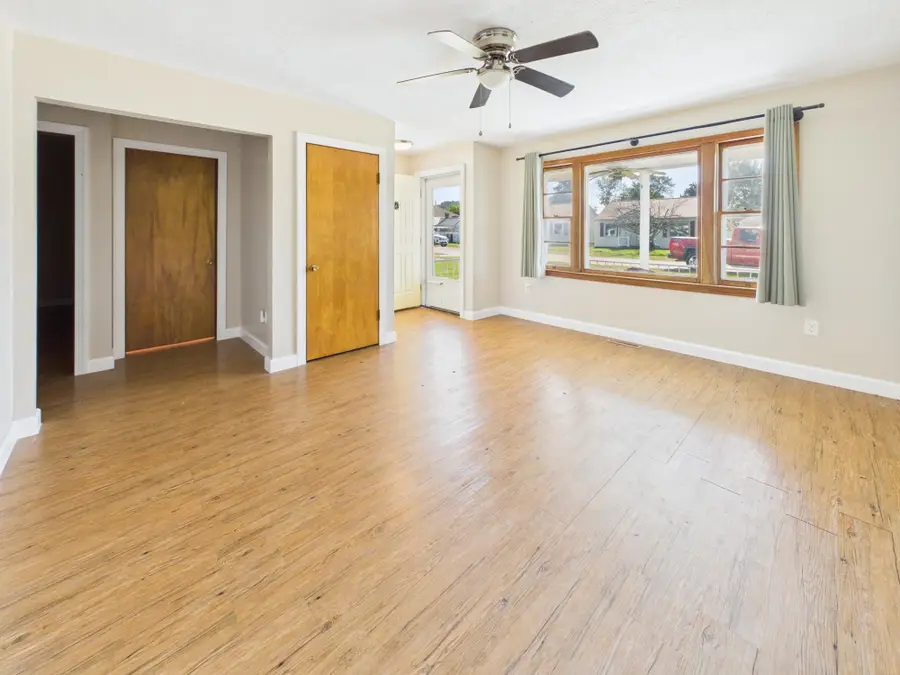 4534 Magazine Avenue, Huntington, WV 25704 - #2
